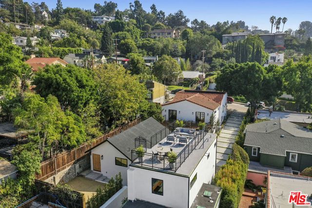 2239 Brier Avenue, Los Angeles, CA 90039