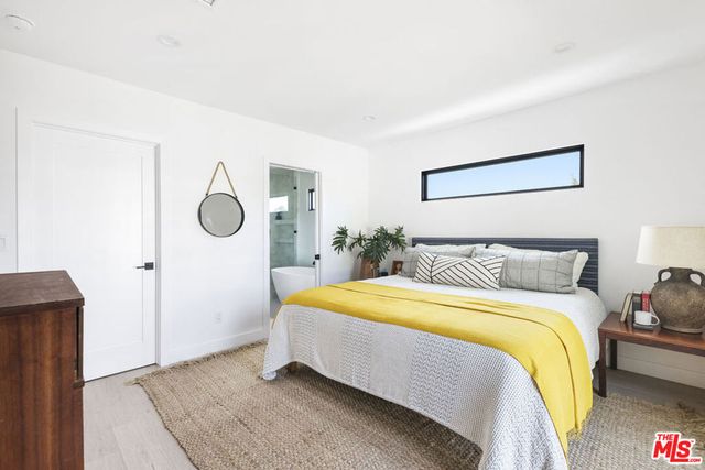 2239 Brier Avenue, Los Angeles, CA 90039