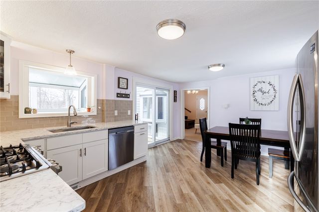 7662 East River Road, Rush, NY 14543