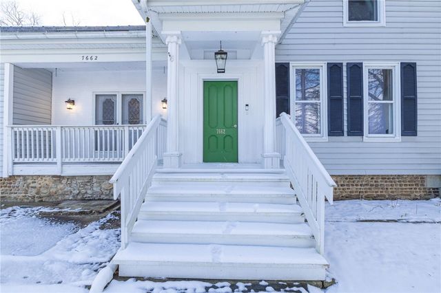 7662 East River Road, Rush, NY 14543