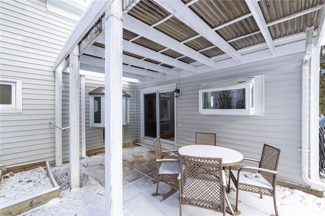 7662 East River Road, Rush, NY 14543