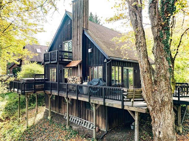 29 Greer Hill Drive, Ellicottville, NY 14731