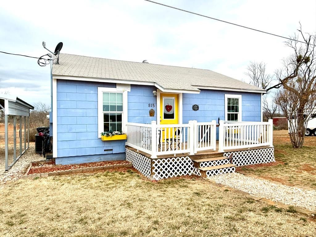 815 E Main Street, Bronte, TX 76933