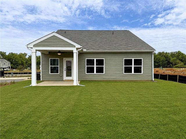 400 Bluegrass Lane, Rockmart, GA 30153