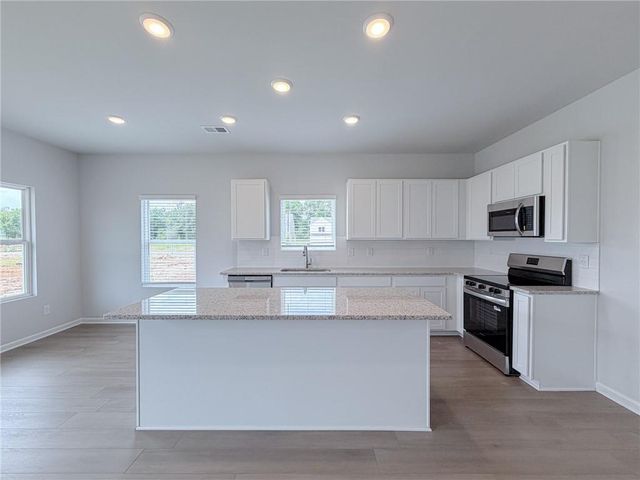 400 Bluegrass Lane, Rockmart, GA 30153