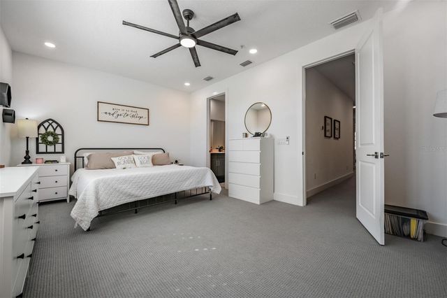 9916 KEY HAVEN ROAD, Seminole, FL 33777