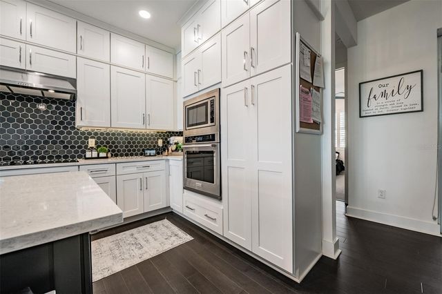 9916 KEY HAVEN ROAD, Seminole, FL 33777