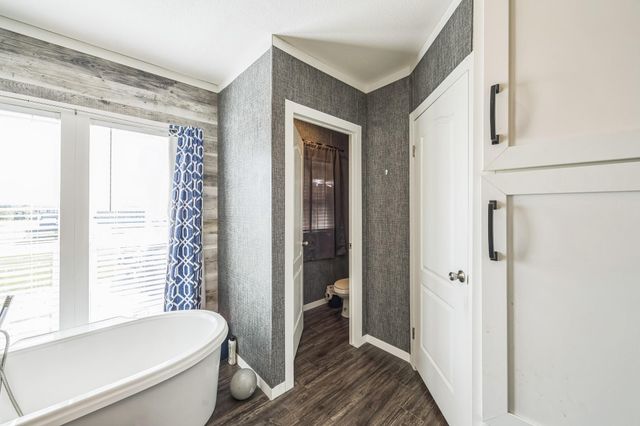 248 County Road 477, Palacios, TX 77465