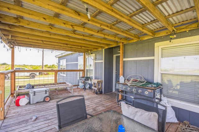 248 County Road 477, Palacios, TX 77465