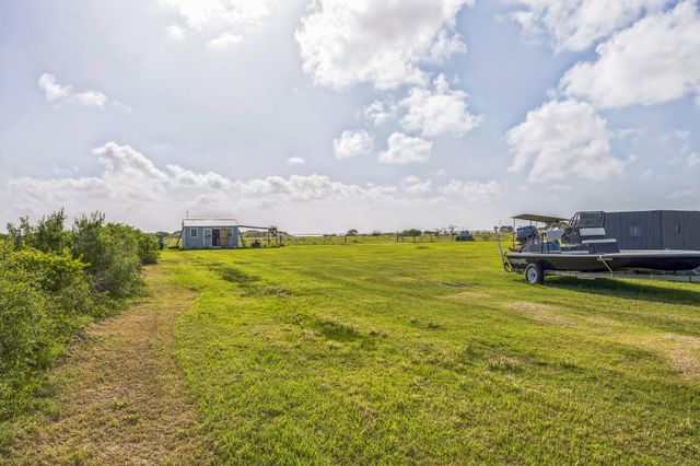 248 County Road 477, Palacios, TX 77465