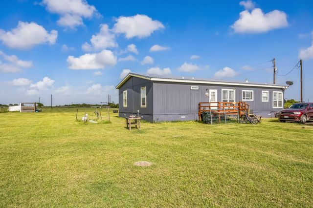 248 County Road 477, Palacios, TX 77465