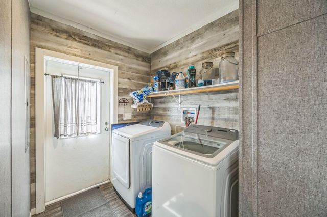 248 County Road 477, Palacios, TX 77465