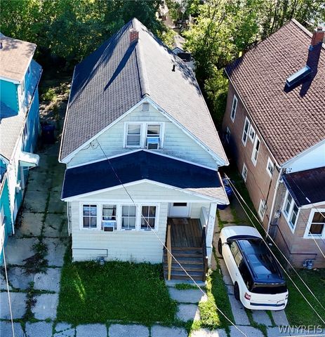 133 Newburgh Avenue, Buffalo, NY 14211