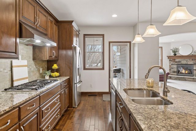 17118 Hollyhock Court, Lakeville, MN 55044