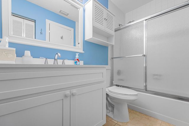 2950 SE Ocean Boulevard 126-6, Stuart, FL 34996