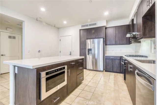 1226 Nolita, Irvine, CA 92612