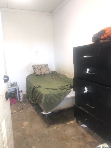 454 Blue Bonnet, San Antonio, TX 78202