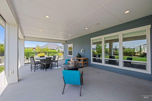 2559 N Synergy Ave., Eagle, ID 83616