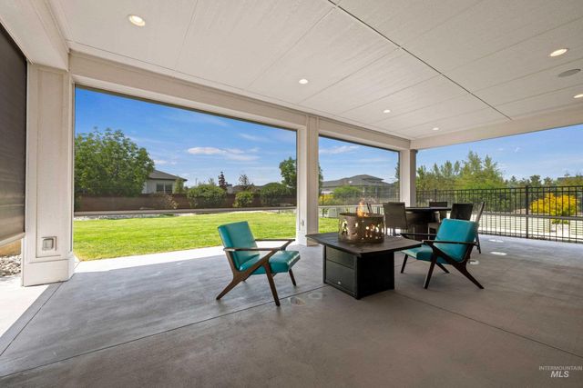 2559 N Synergy Ave., Eagle, ID 83616