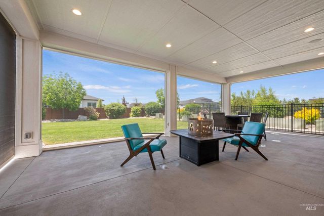 2559 N Synergy Ave., Eagle, ID 83616