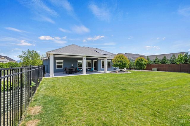 2559 N Synergy Ave., Eagle, ID 83616