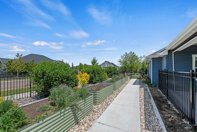 2559 N Synergy Ave., Eagle, ID 83616
