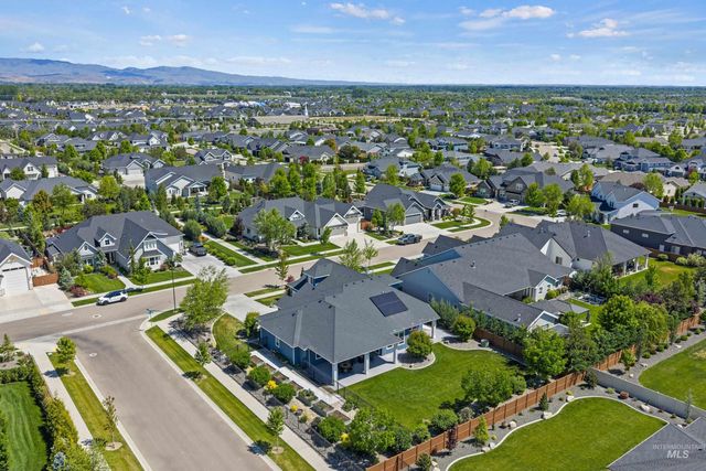 2559 N Synergy Ave., Eagle, ID 83616