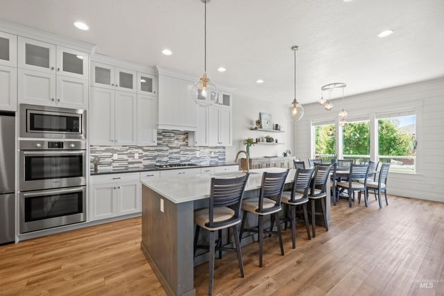 2559 N Synergy Ave., Eagle, ID 83616