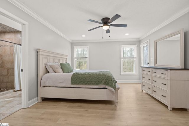 433 Litchfield Drive, Moore, SC 29369