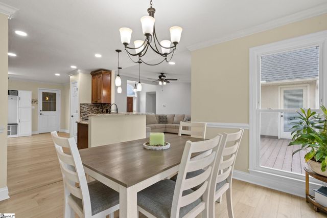 433 Litchfield Drive, Moore, SC 29369