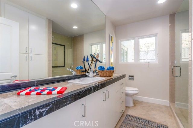 120 Via Trieste, Newport Beach, CA 92663