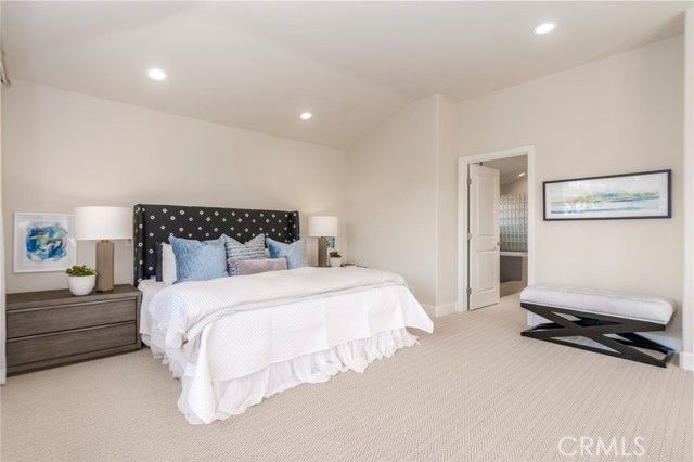 120 Via Trieste, Newport Beach, CA 92663