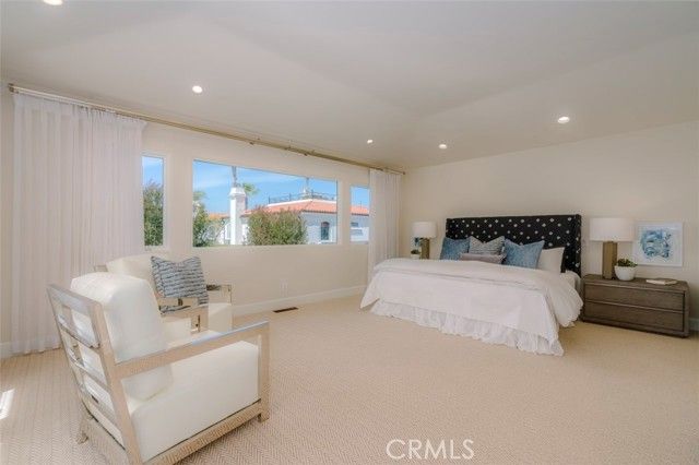 120 Via Trieste, Newport Beach, CA 92663