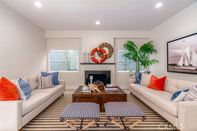 120 Via Trieste, Newport Beach, CA 92663