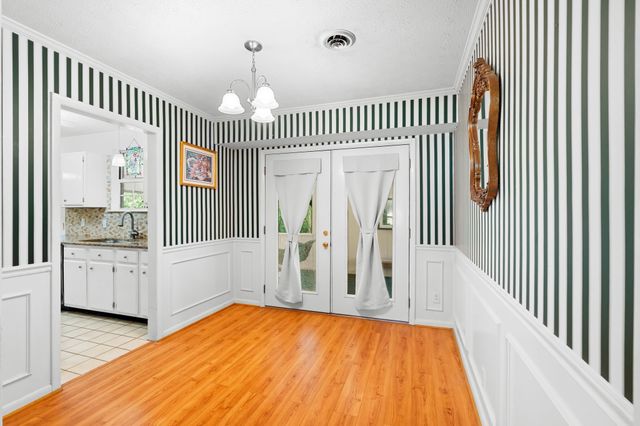 202 Valley View Dr, Smyrna, TN 37167