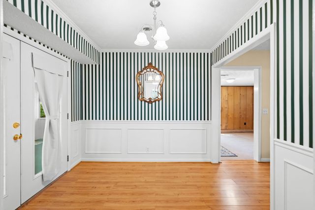 202 Valley View Dr, Smyrna, TN 37167