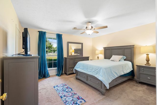 202 Valley View Dr, Smyrna, TN 37167
