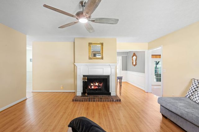 202 Valley View Dr, Smyrna, TN 37167