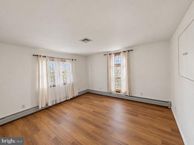 823 OLIVE ST, Langhorne, PA 19047