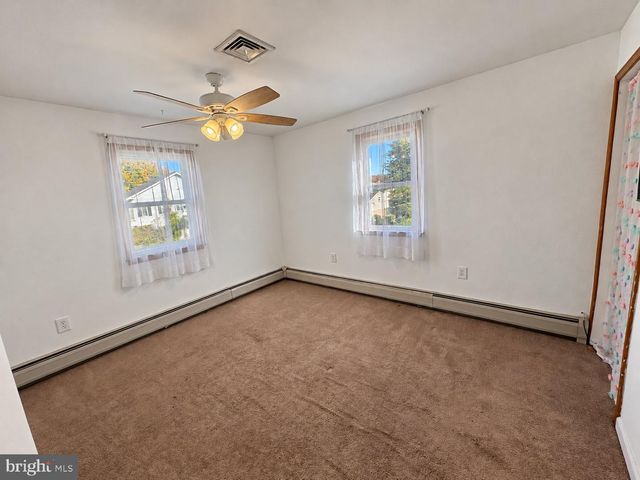 823 OLIVE ST, Langhorne, PA 19047