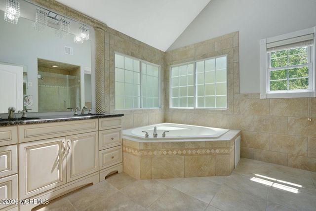 1983 Pamela Court, Toms River, NJ 08755