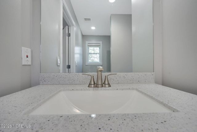 1983 Pamela Court, Toms River, NJ 08755