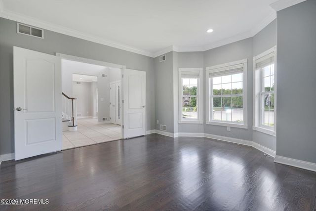 1983 Pamela Court, Toms River, NJ 08755