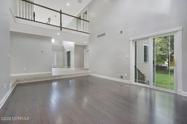 1983 Pamela Court, Toms River, NJ 08755