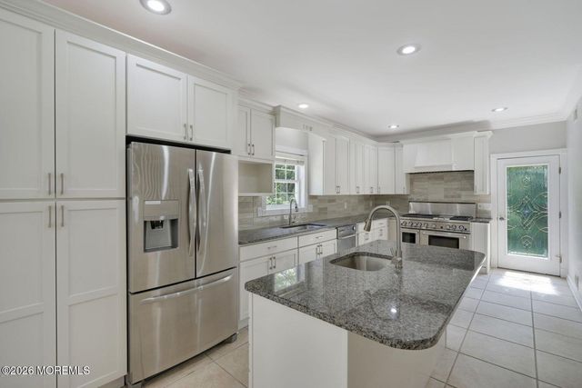 1983 Pamela Court, Toms River, NJ 08755