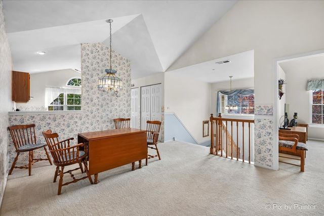 445 Cromwell Circle 3, Bartlett, IL 60103