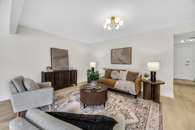 5326 N 3RD Avenue, Phoenix, AZ 85013