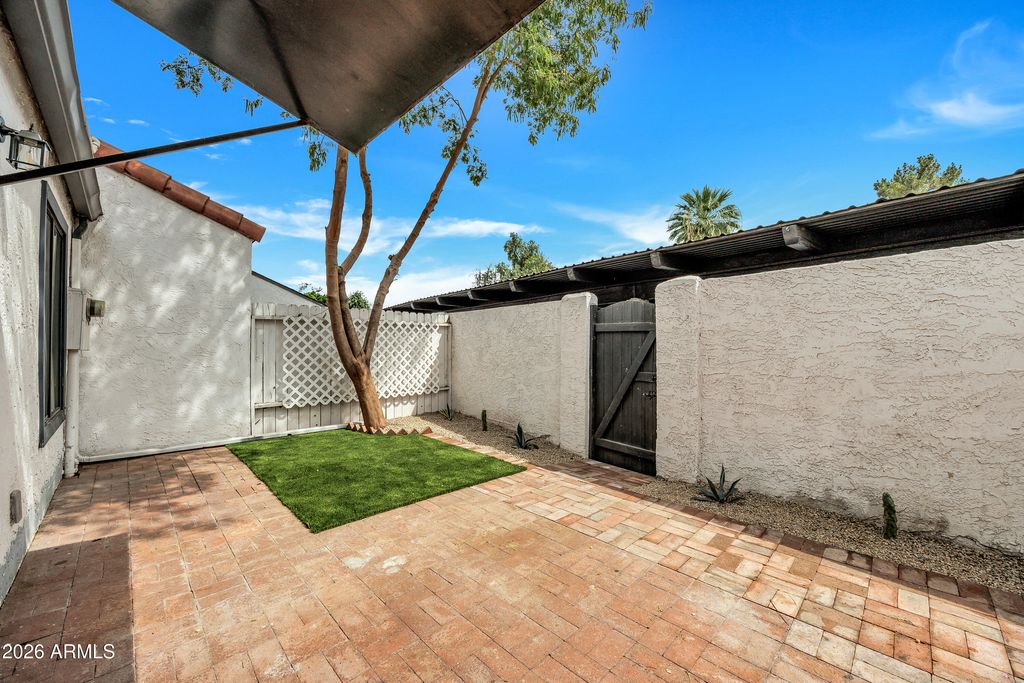 Image 22 of property listing at 5326 N 3RD Avenue, Phoenix, AZ 85013