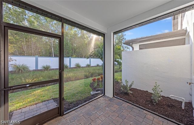 27899 Radiant CT, Bonita Springs, FL 34135