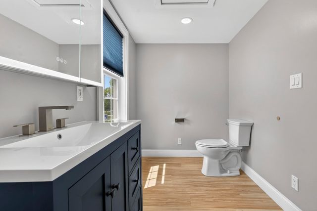 58 Lowell Road, Hudson, NH 03051